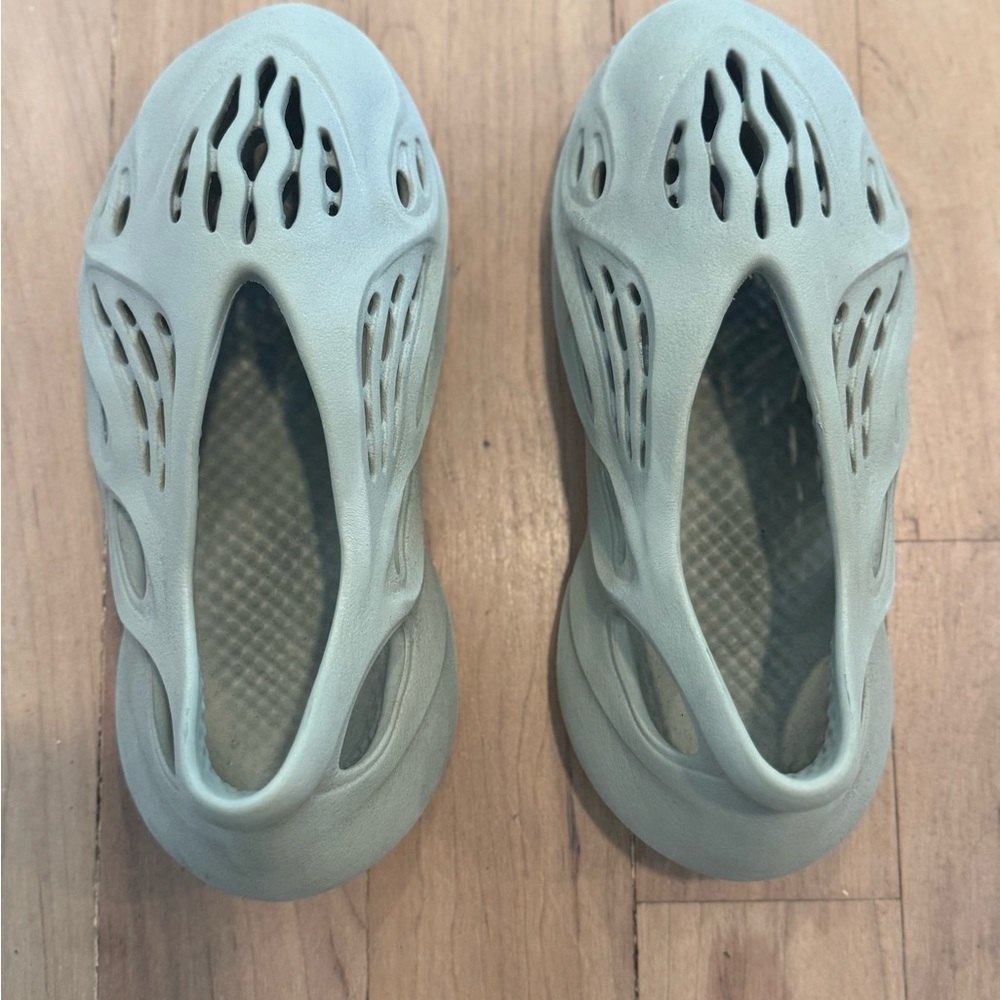 Yeezy Foam Sandals in tan beige taupe stone